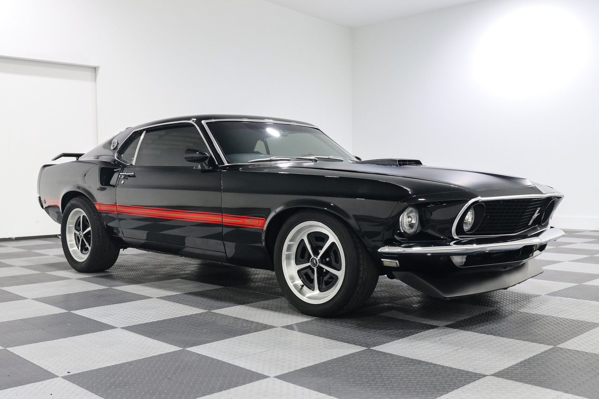 1969-ford-mustang-mach-1-cxj39k2n